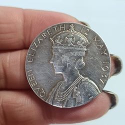 Great Britain 1937 George VI & Elizabeth Coronation Silver Medal